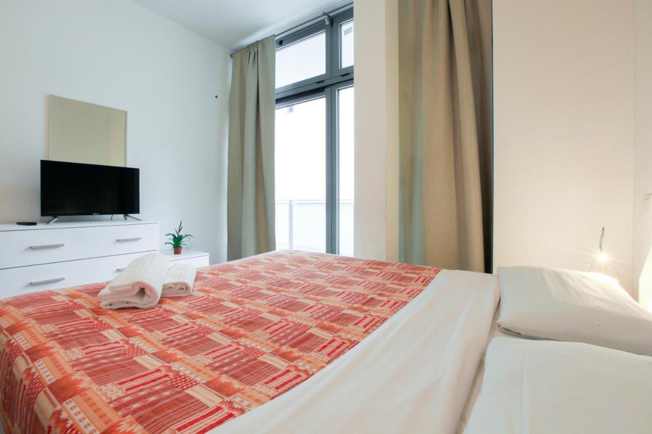 Red Line Apartments Milano Ngoại thất bức ảnh