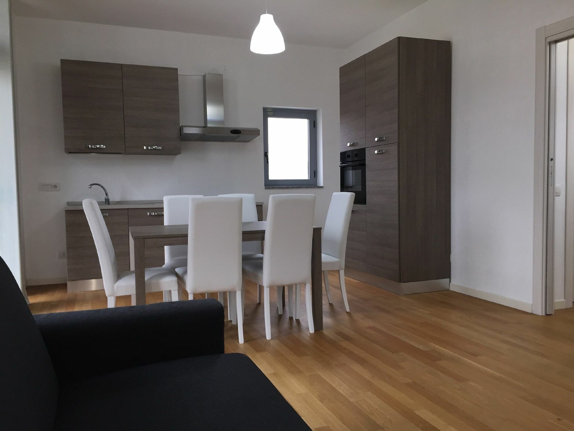 Red Line Apartments Milano Ngoại thất bức ảnh
