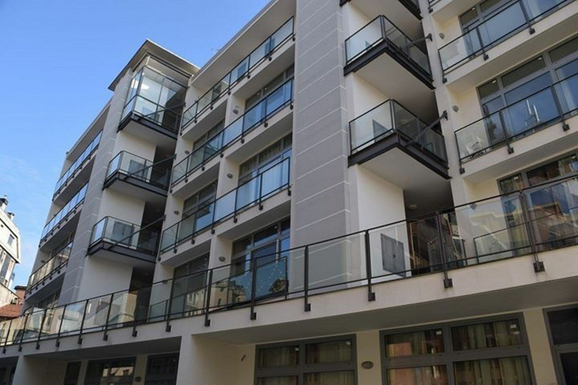 Red Line Apartments Milano Ngoại thất bức ảnh