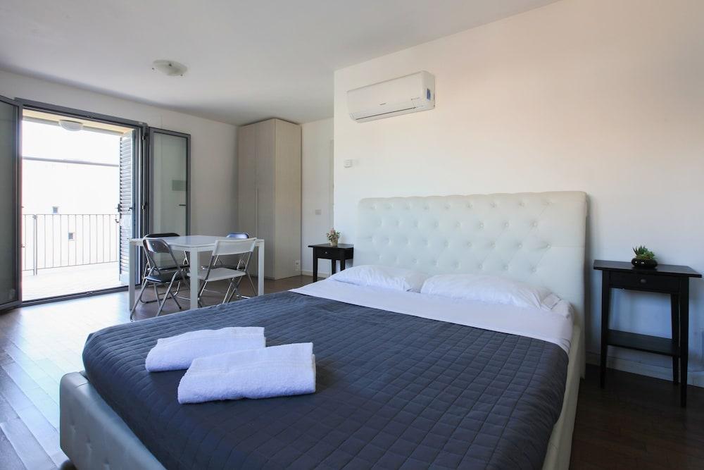 Red Line Apartments Milano Ngoại thất bức ảnh