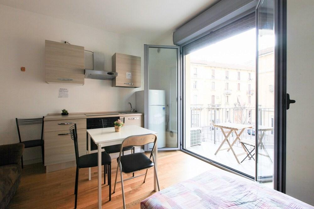 Red Line Apartments Milano Ngoại thất bức ảnh